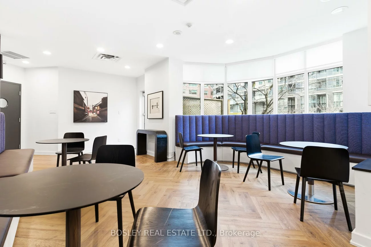 600, Queens Quay West, Waterfront Communities C1, Toronto