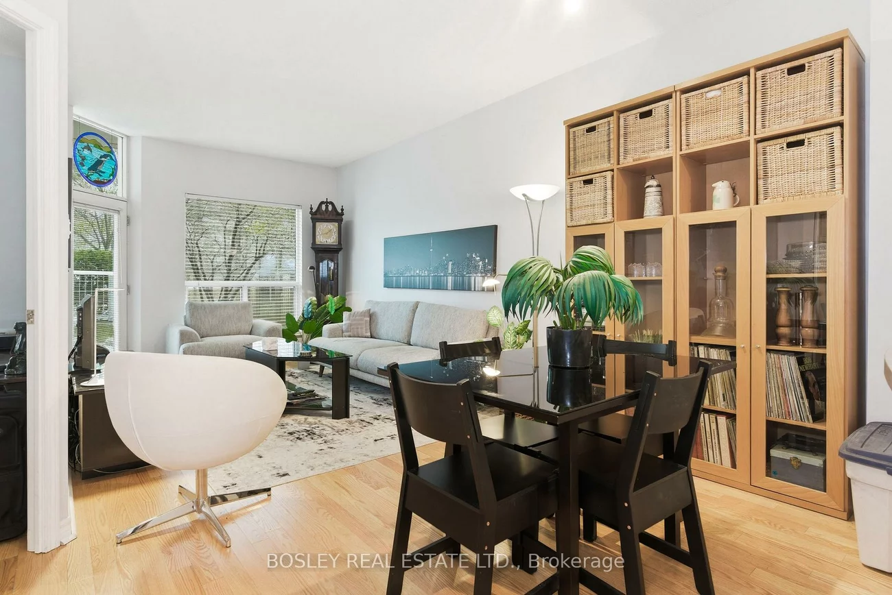 600, Queens Quay West, Waterfront Communities C1, Toronto