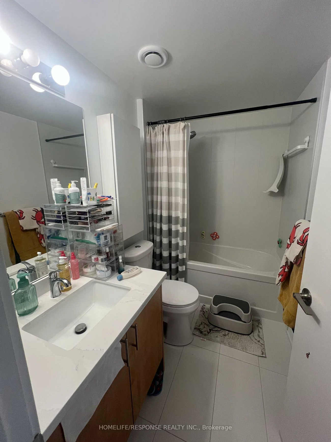 438, King, Waterfront Communities C1, Toronto