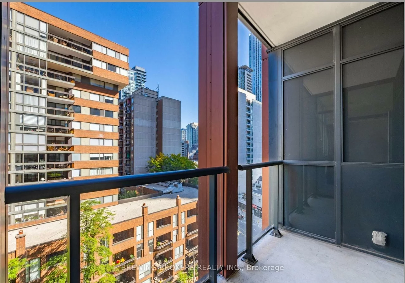 32, Davenport, Annex, Toronto