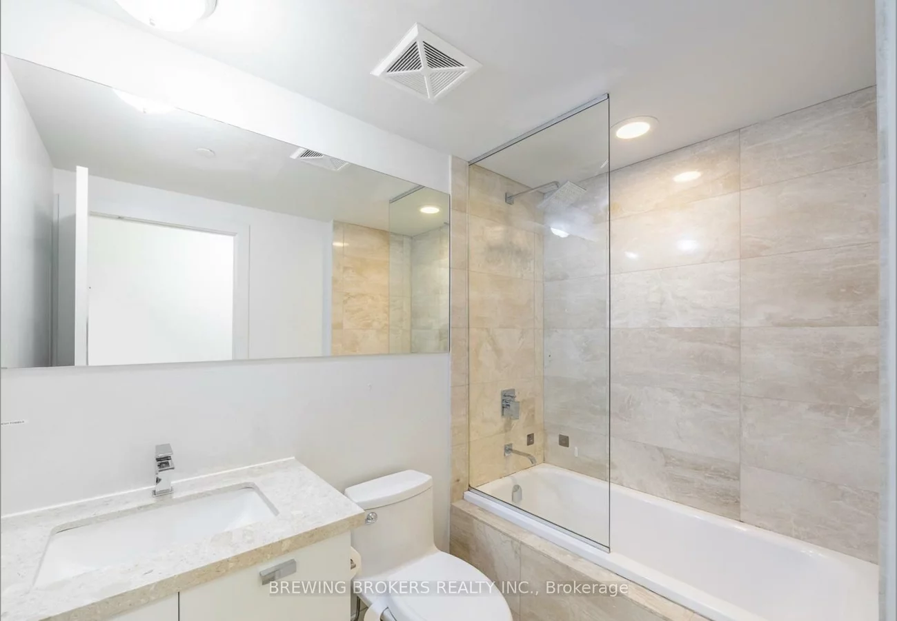 32, Davenport, Annex, Toronto