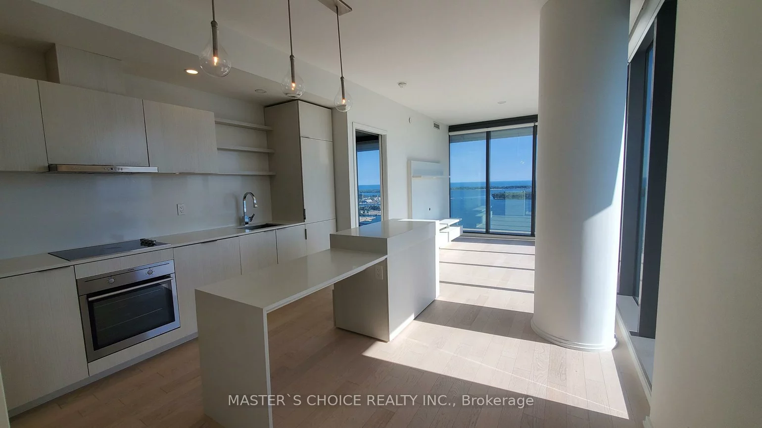 16, Bonnycastle, Waterfront Communities C8, Toronto