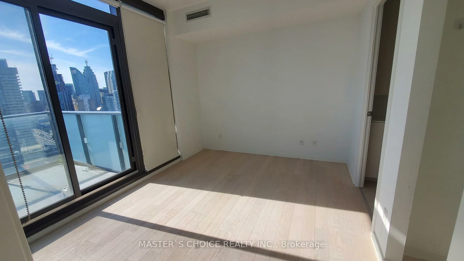 16, Bonnycastle, Waterfront Communities C8, Toronto