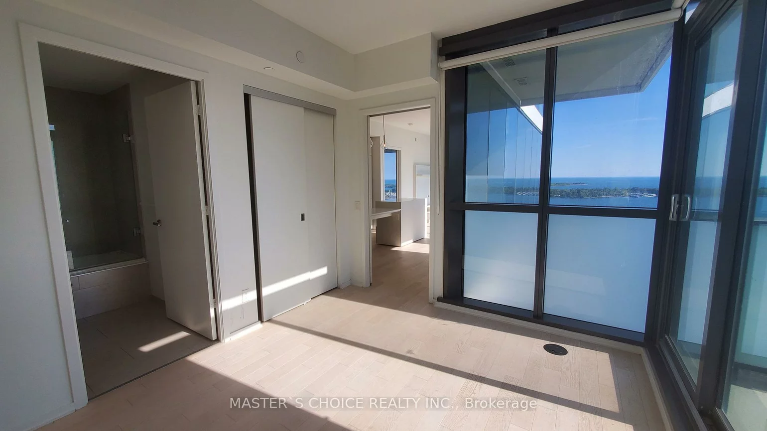 16, Bonnycastle, Waterfront Communities C8, Toronto