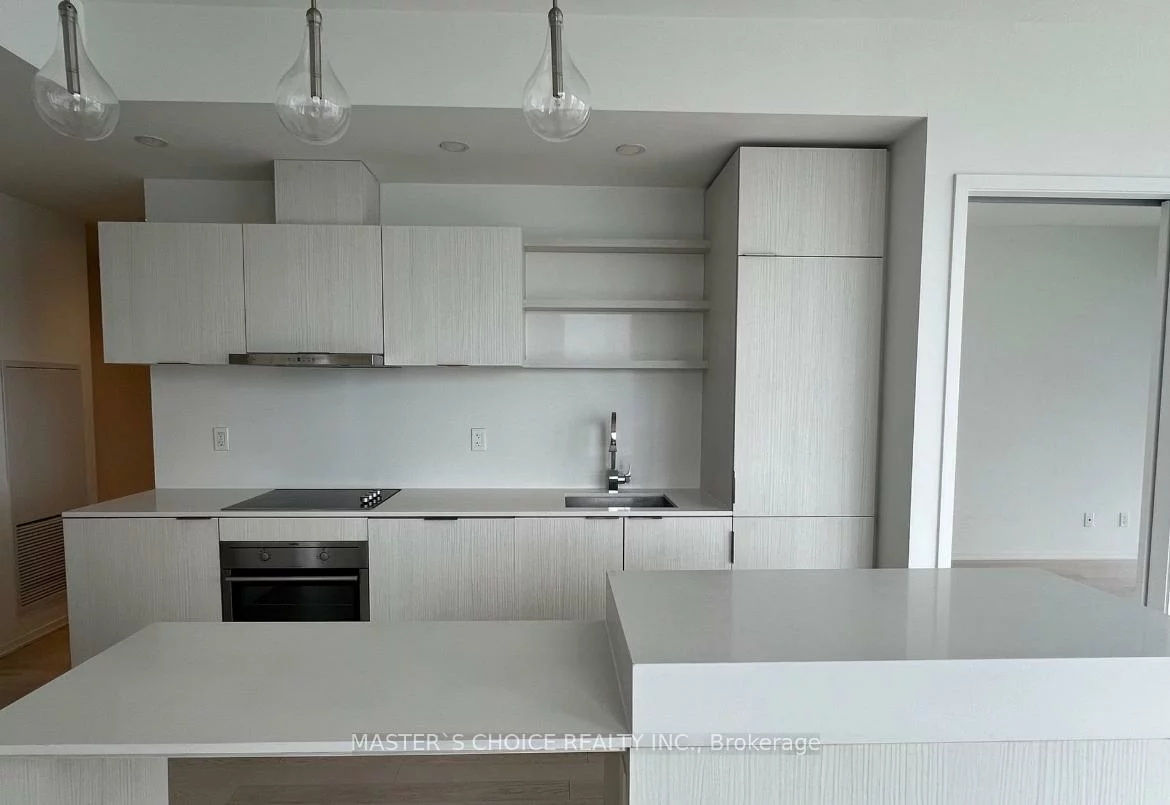 16, Bonnycastle, Waterfront Communities C8, Toronto