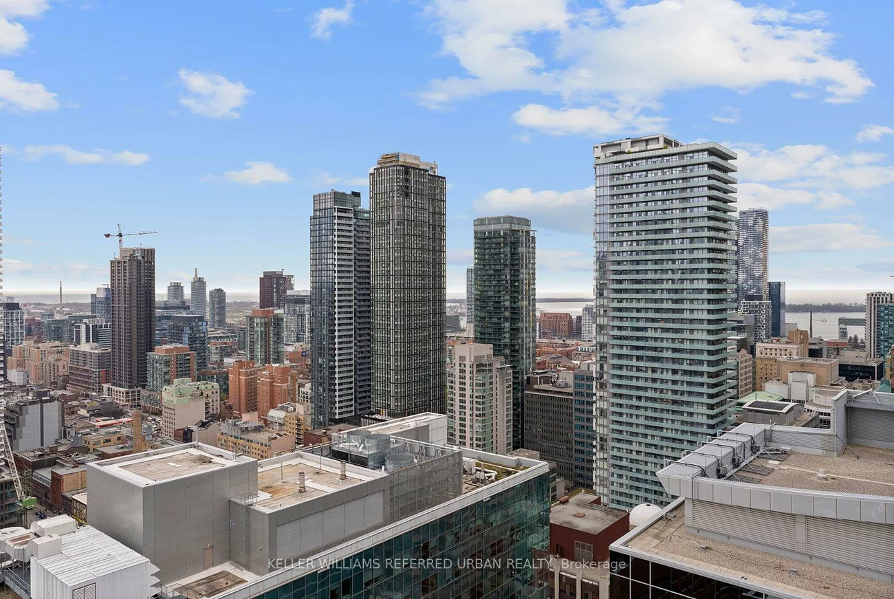 197, Yonge, Church-Yonge Corridor, Toronto
