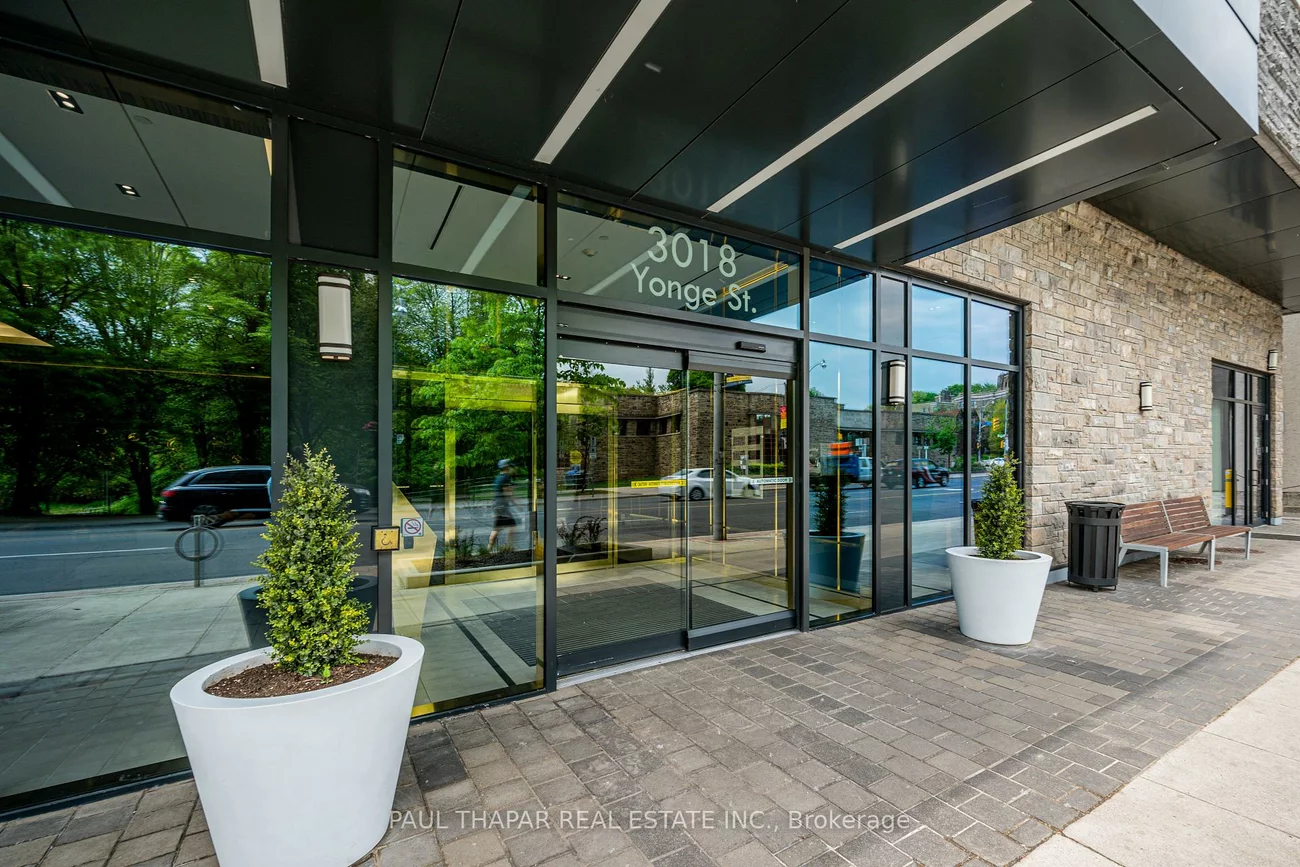3018, Yonge, Lawrence Park South, Toronto