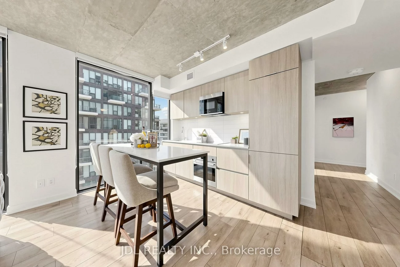 47, Mutual, Church-Yonge Corridor, Toronto