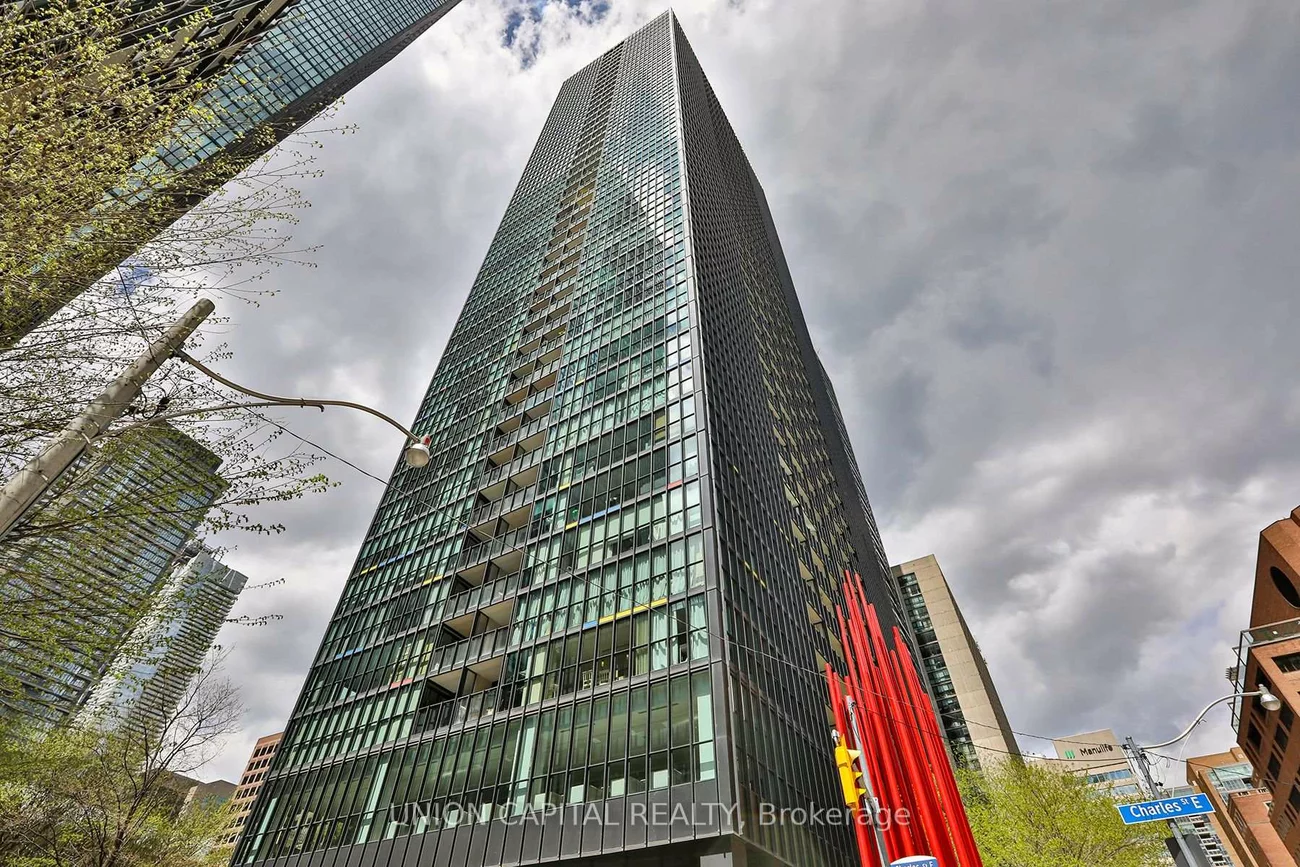 110, Charles, Church-Yonge Corridor, Toronto