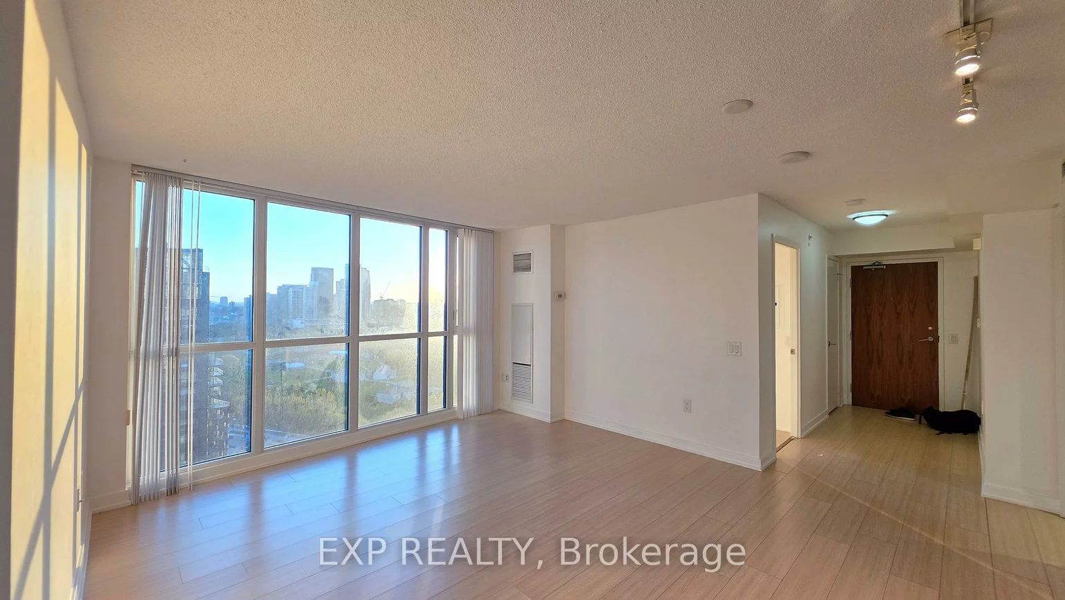 85, Queens Wharf, Waterfront Communities C1, Toronto