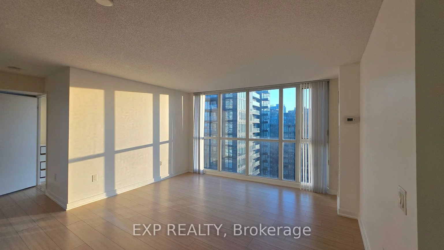 85, Queens Wharf, Waterfront Communities C1, Toronto