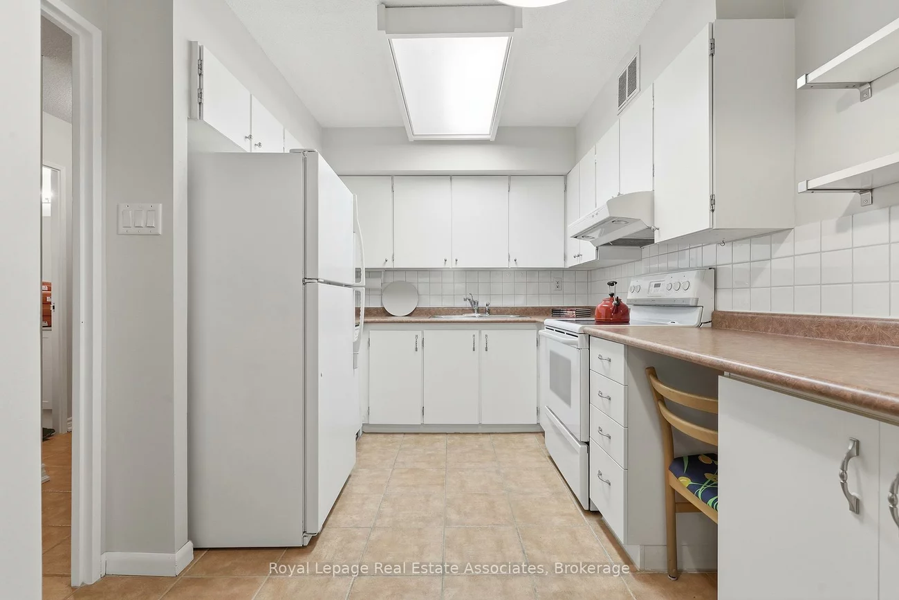 40, Sylvan Valley, Bedford Park-Nortown, Toronto