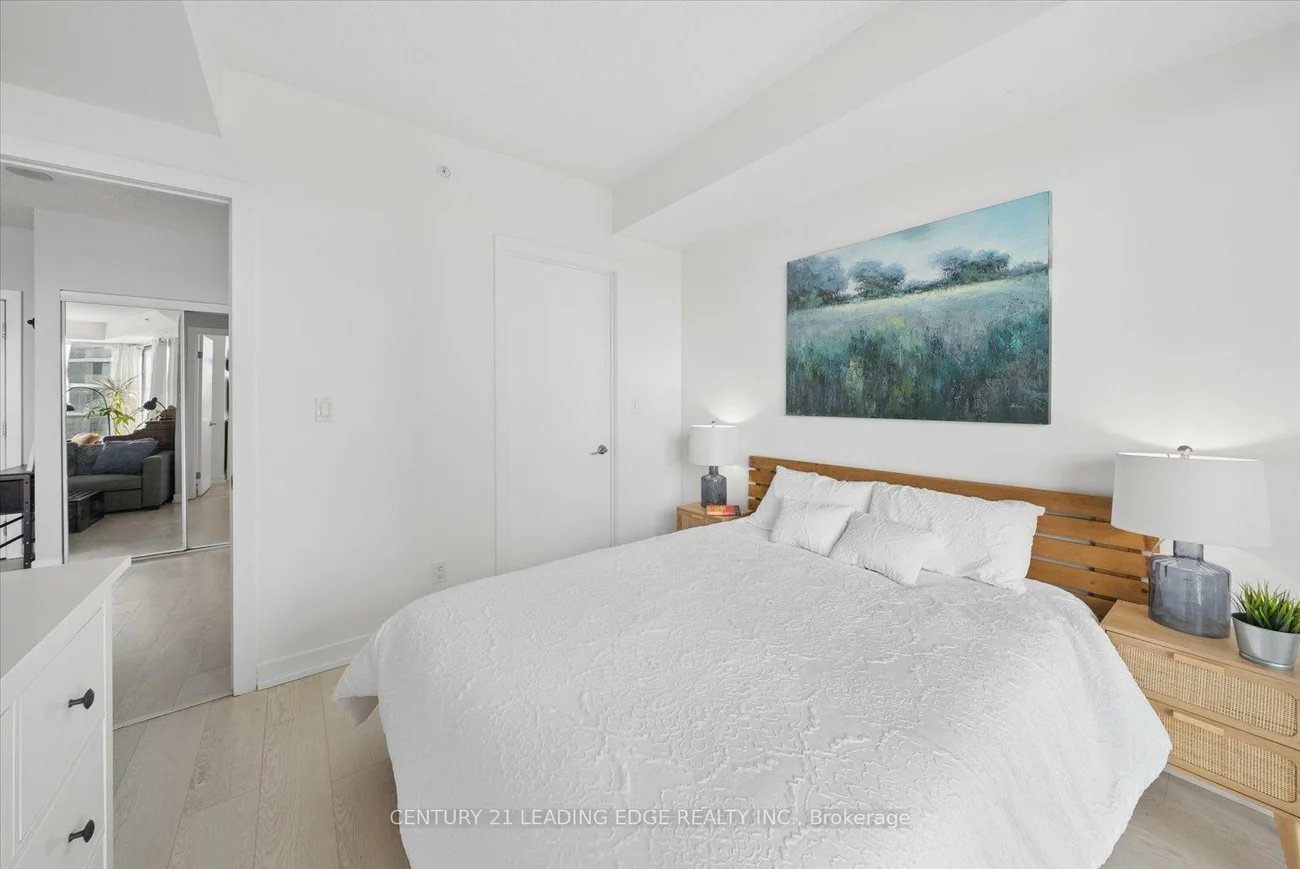 20, Bruyeres, Waterfront Communities C1, Toronto