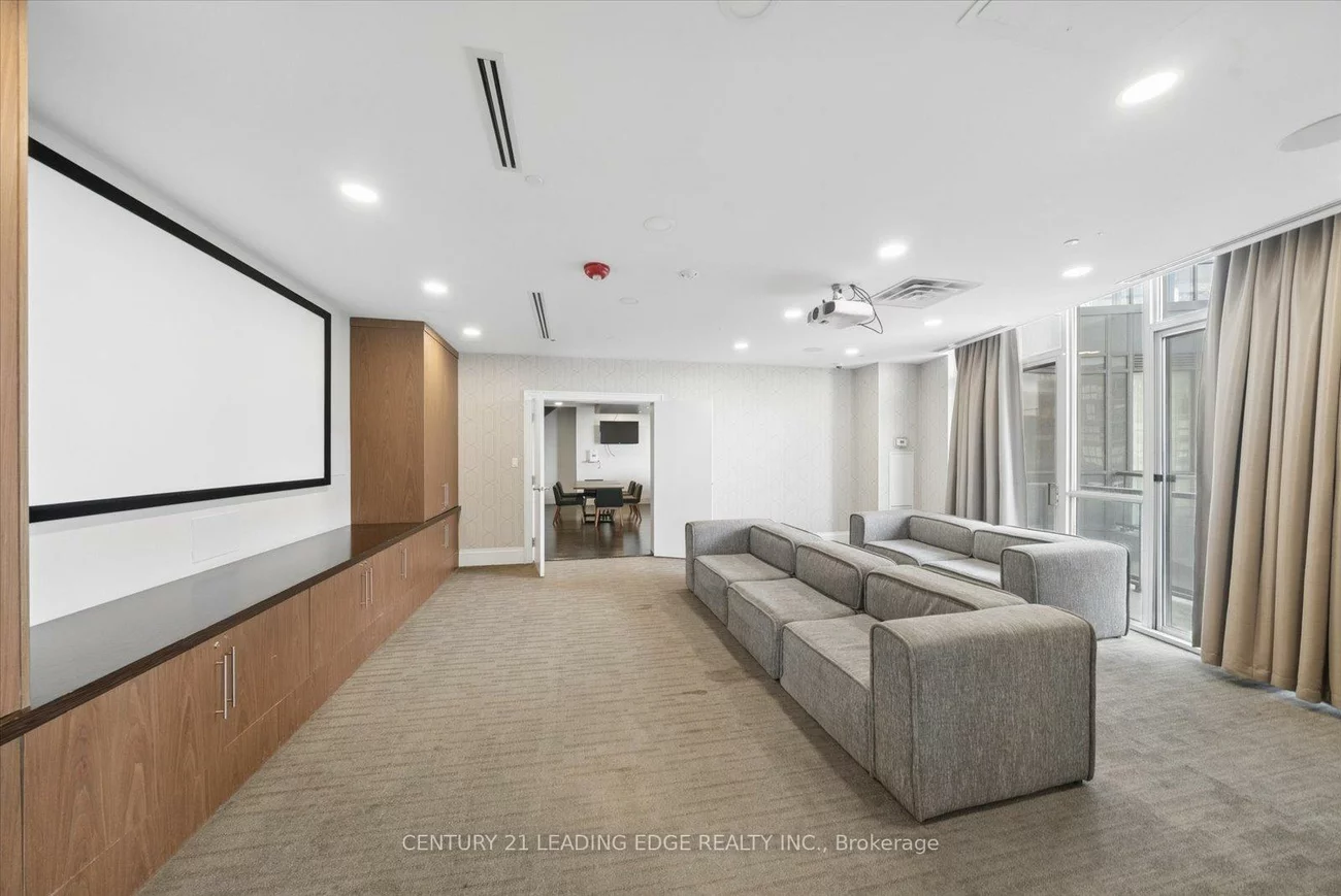 20, Bruyeres, Waterfront Communities C1, Toronto