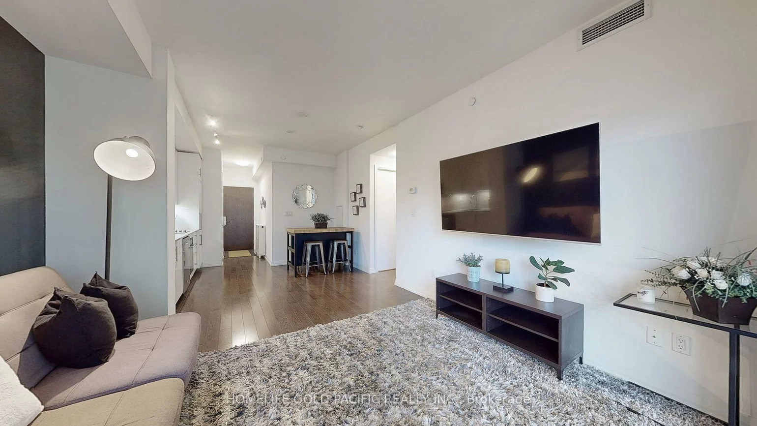 460, Adelaide, Moss Park, Toronto