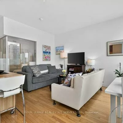 14, York, Waterfront Communities C1, Toronto