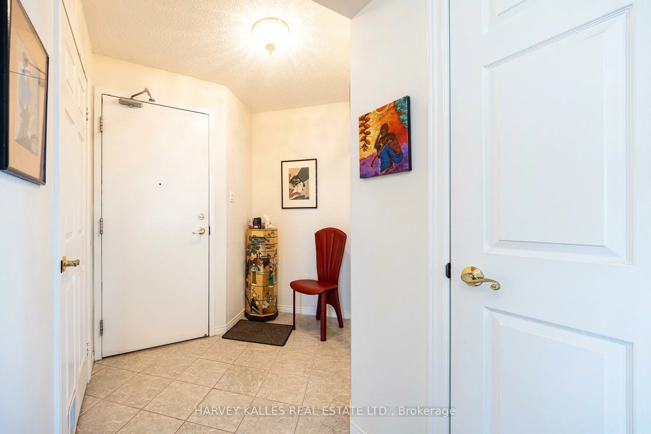 300, Balliol, Mount Pleasant West, Toronto