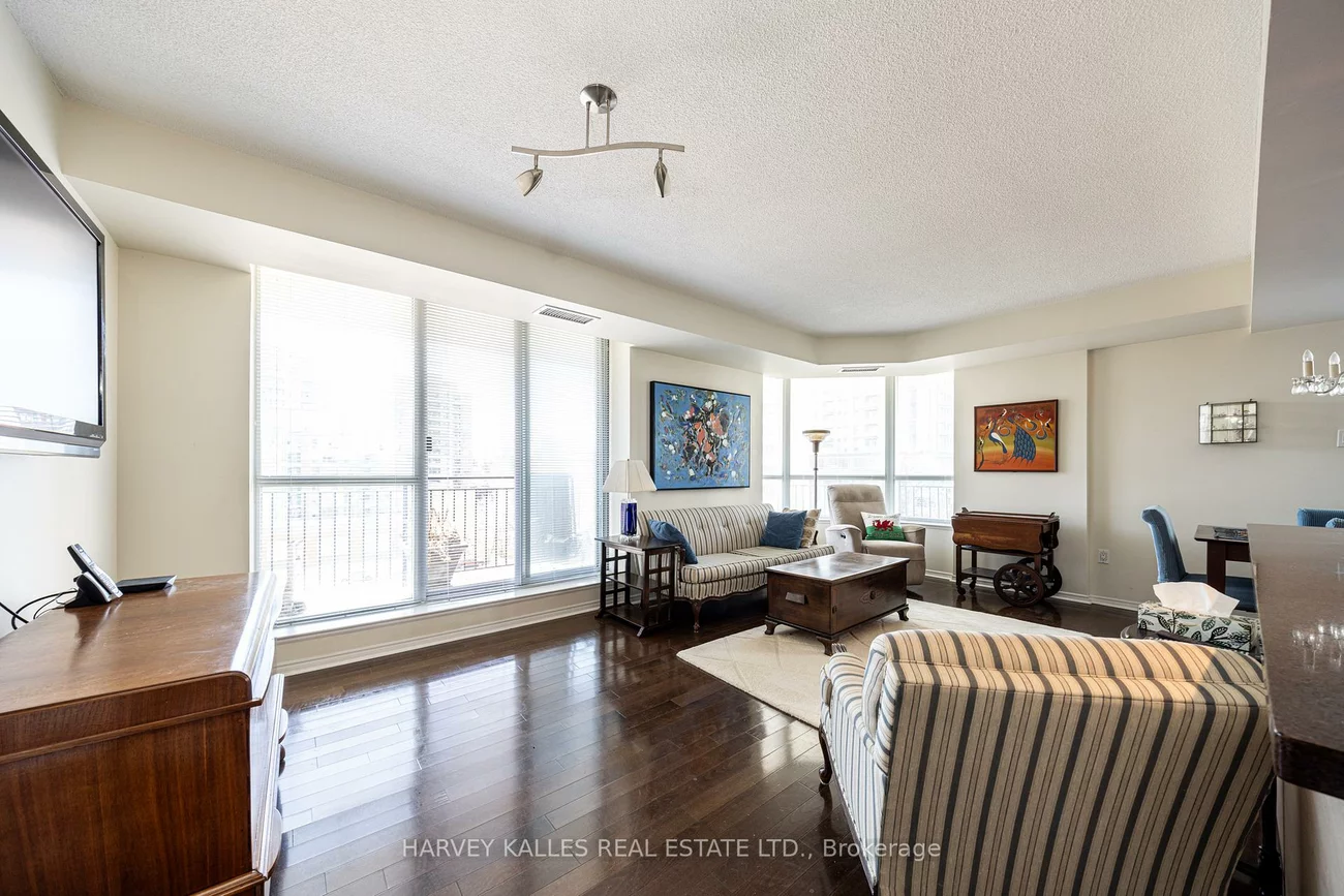 300, Balliol, Mount Pleasant West, Toronto