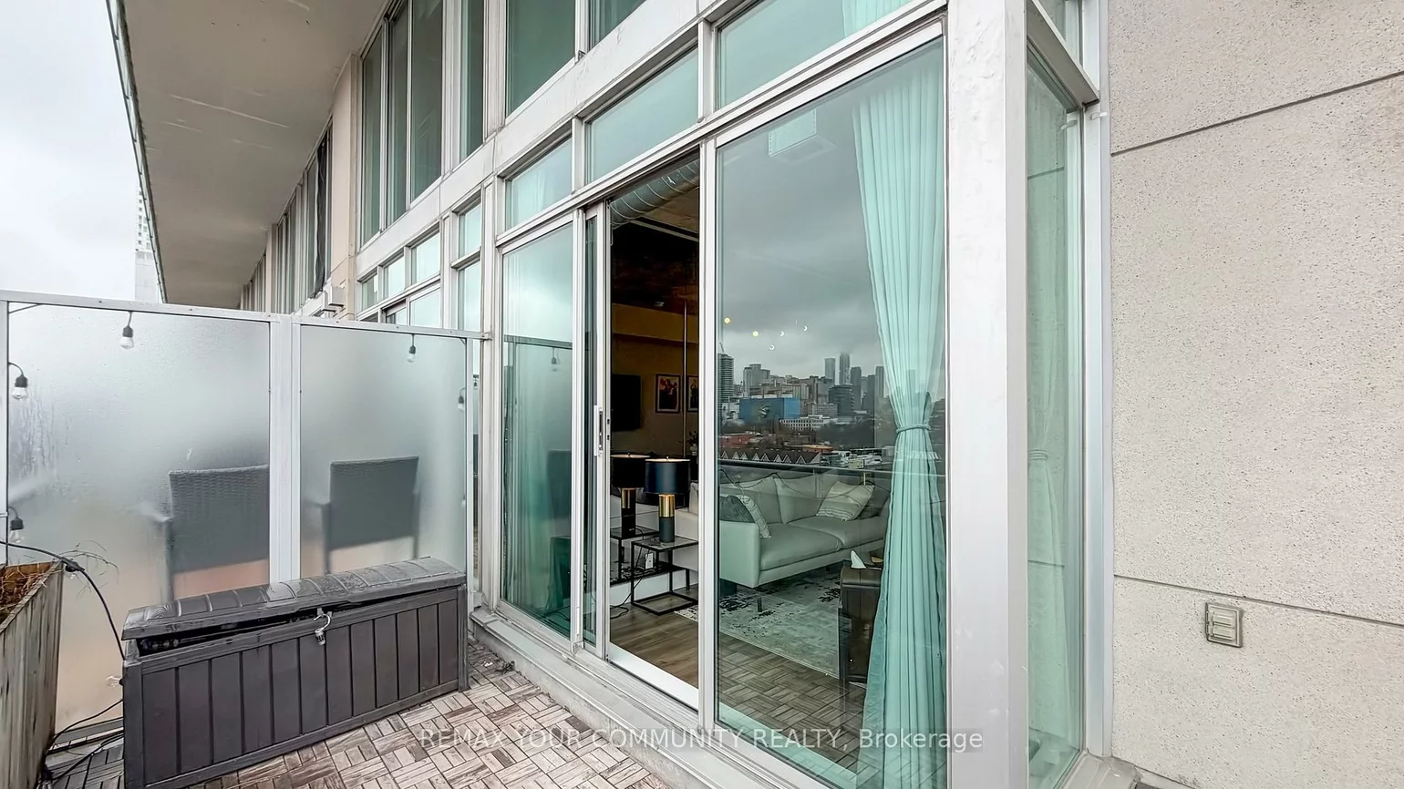 388, Richmond, Waterfront Communities C1, Toronto