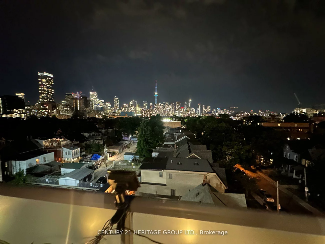 181, Huron, Kensington-Chinatown, Toronto