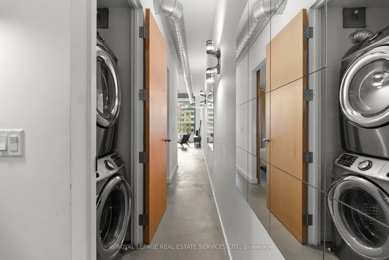 135, Dalhousie, Church-Yonge Corridor, Toronto
