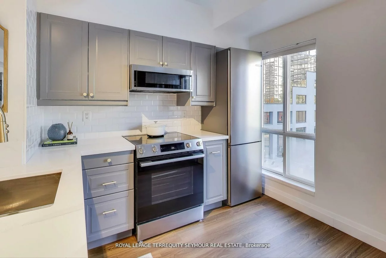 139, Merton, Mount Pleasant West, Toronto