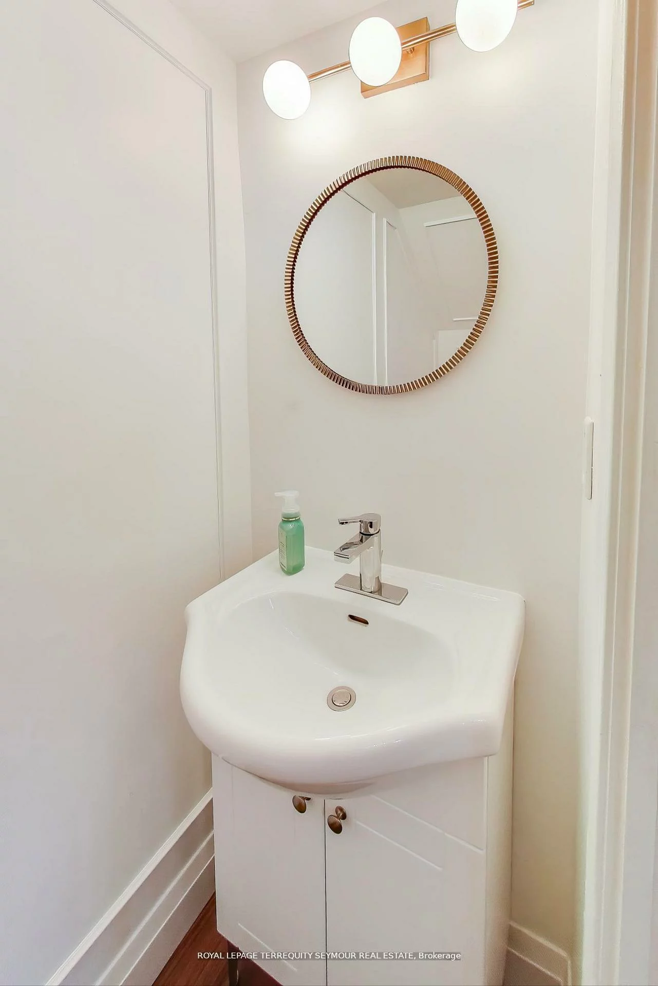 139, Merton, Mount Pleasant West, Toronto