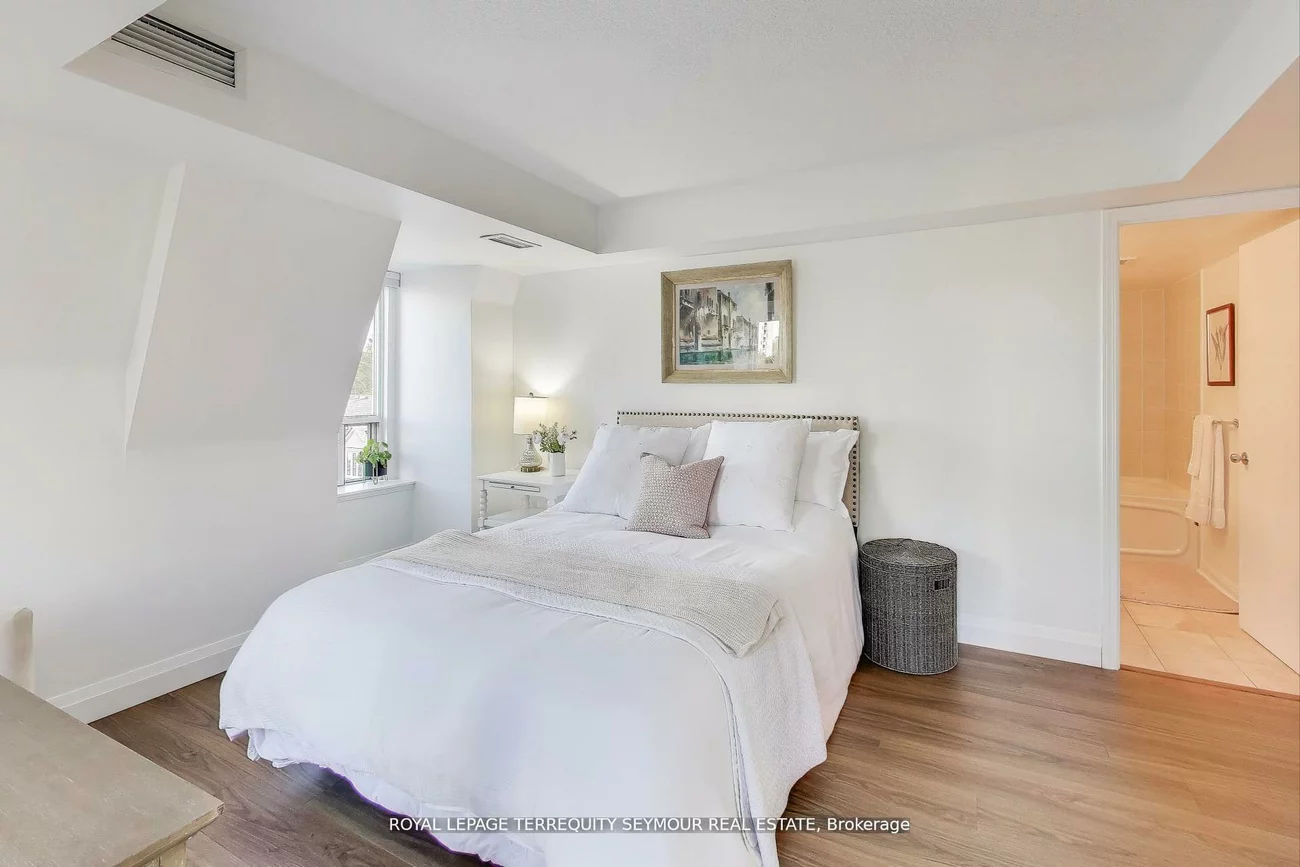 139, Merton, Mount Pleasant West, Toronto