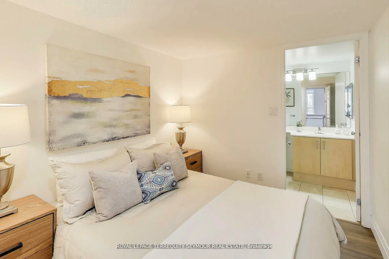 139, Merton, Mount Pleasant West, Toronto