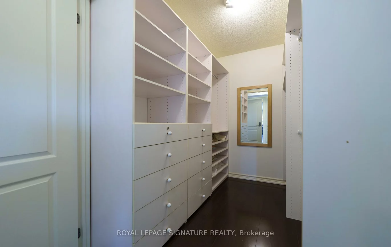 265, Ridley, Bedford Park-Nortown, Toronto