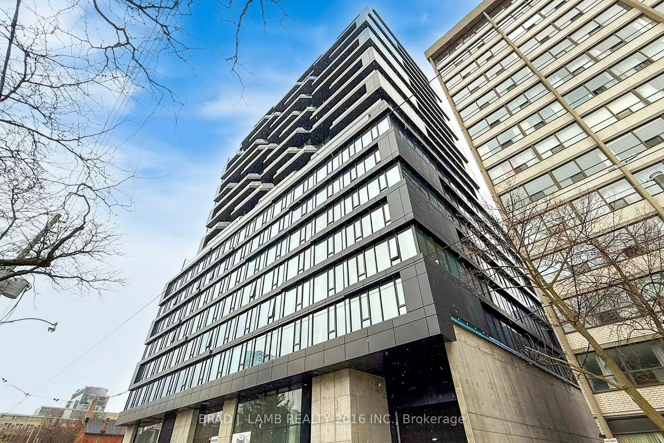195, McCaul, Kensington-Chinatown, Toronto