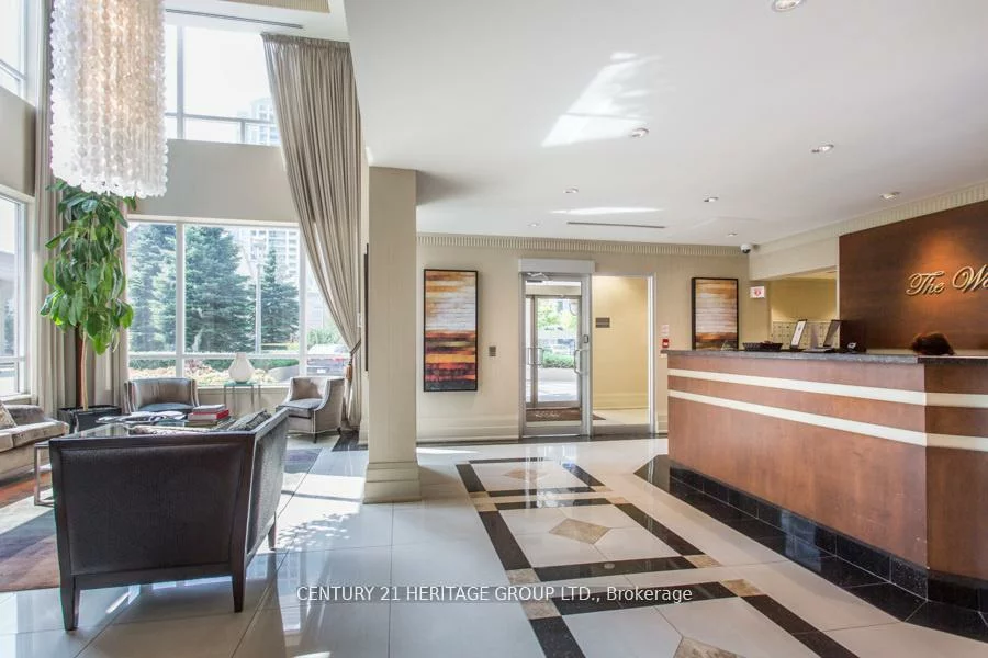 8, Rean, Bayview Village, Toronto