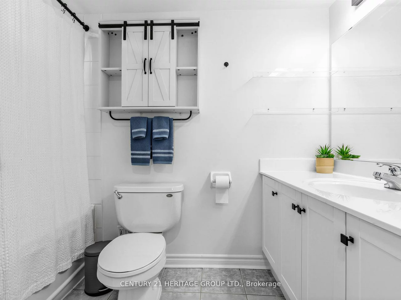 8, Rean, Bayview Village, Toronto