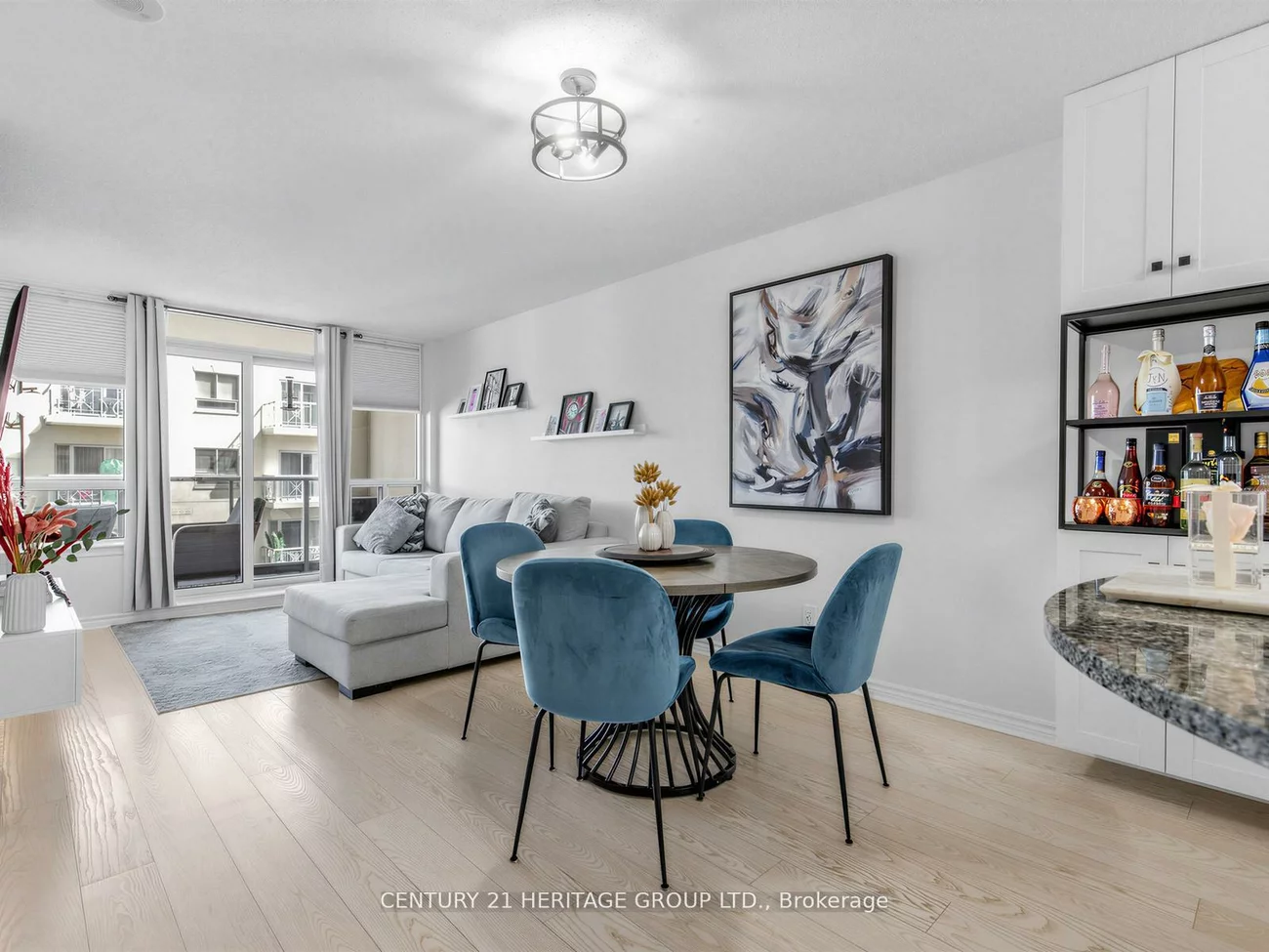 8, Rean, Bayview Village, Toronto