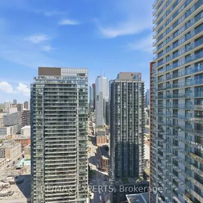 101, Peter, Waterfront Communities C1, Toronto