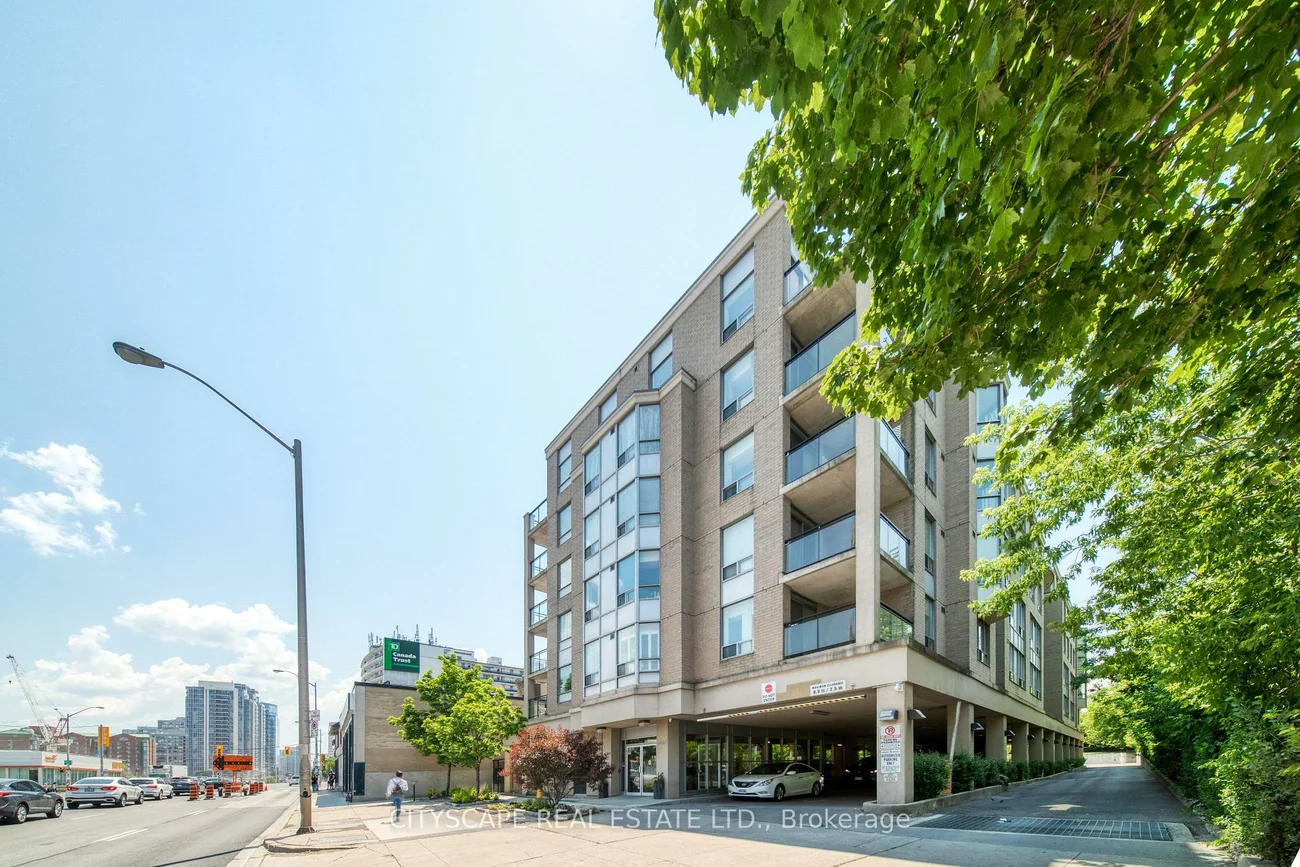 5940, Yonge, Newtonbrook West, Toronto