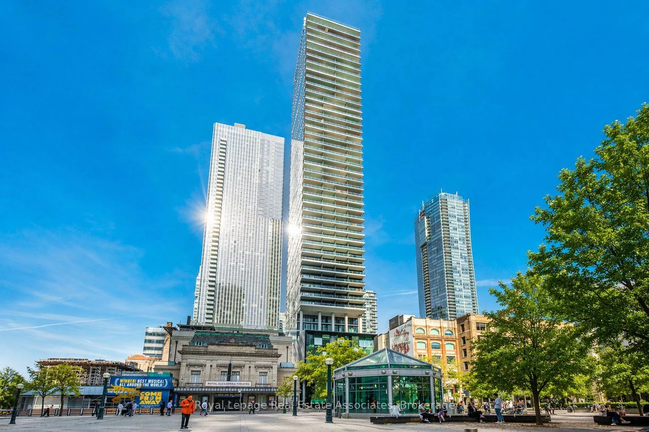 224, King, Waterfront Communities C1, Toronto