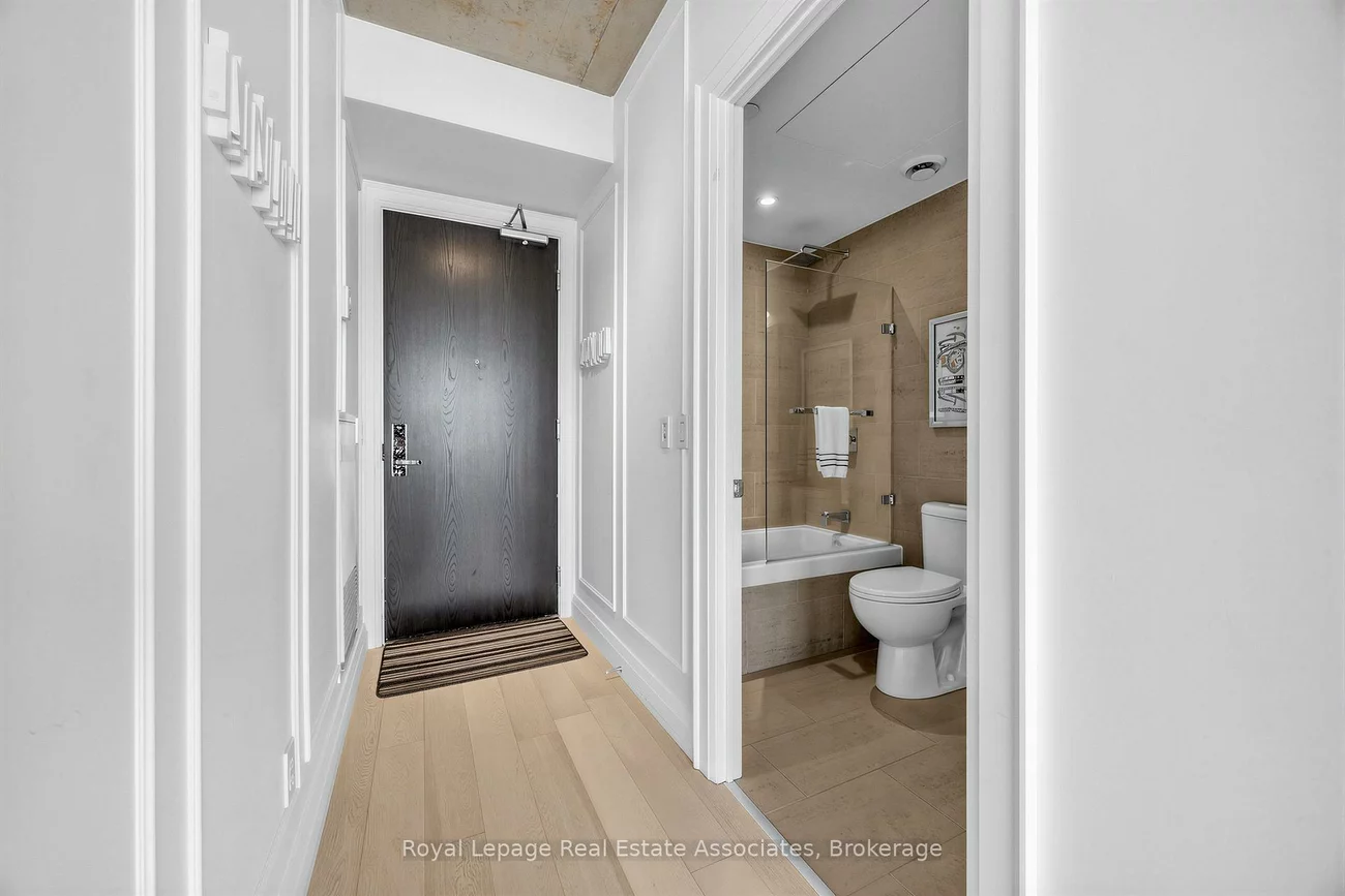 224, King, Waterfront Communities C1, Toronto