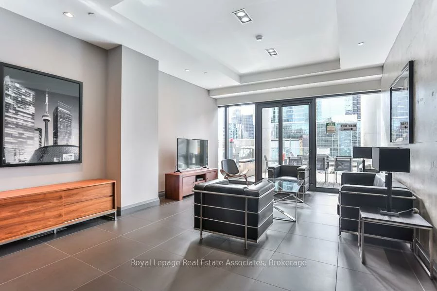 224, King, Waterfront Communities C1, Toronto