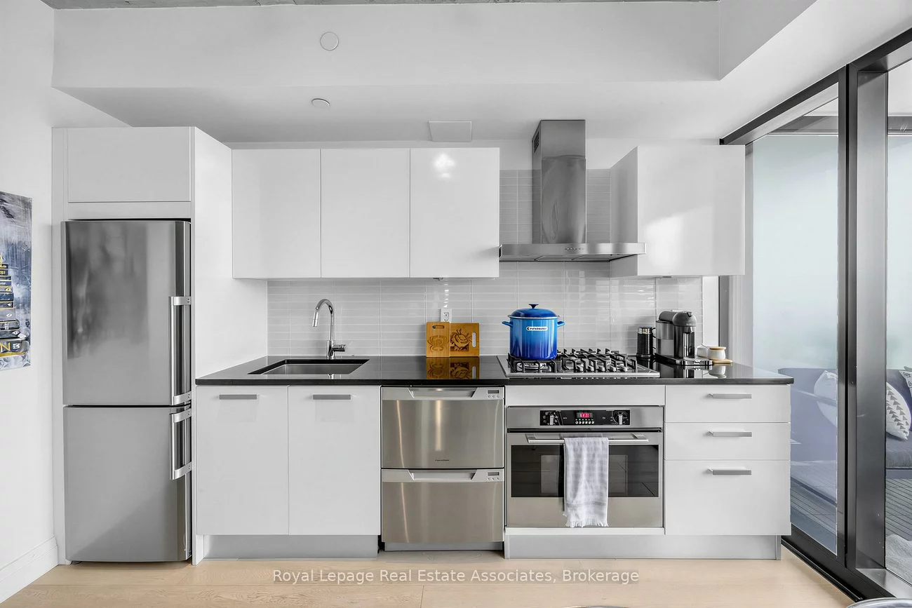 224, King, Waterfront Communities C1, Toronto
