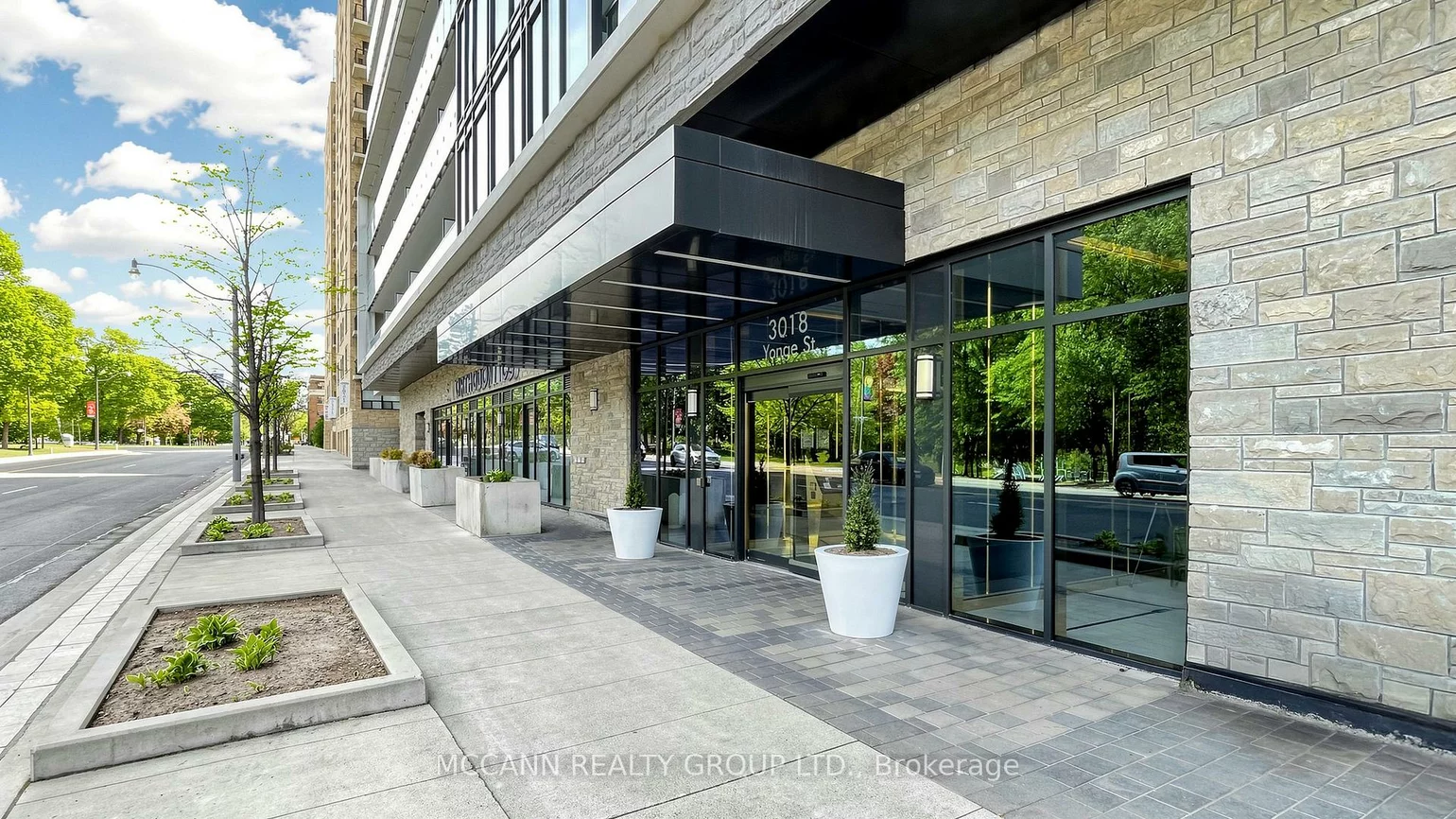 3018, Yonge, Lawrence Park South, Toronto