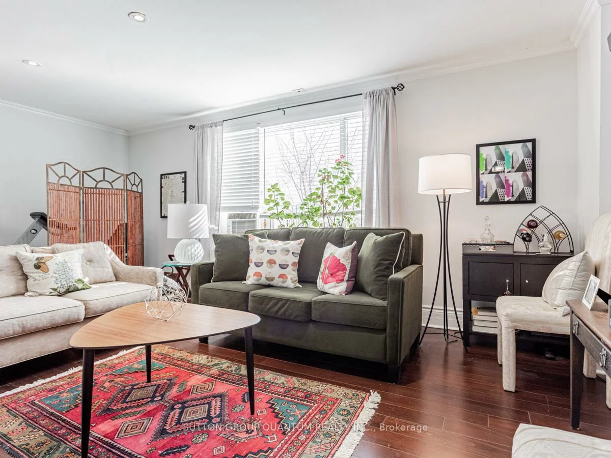 2550, Bathurst, Forest Hill North, Toronto