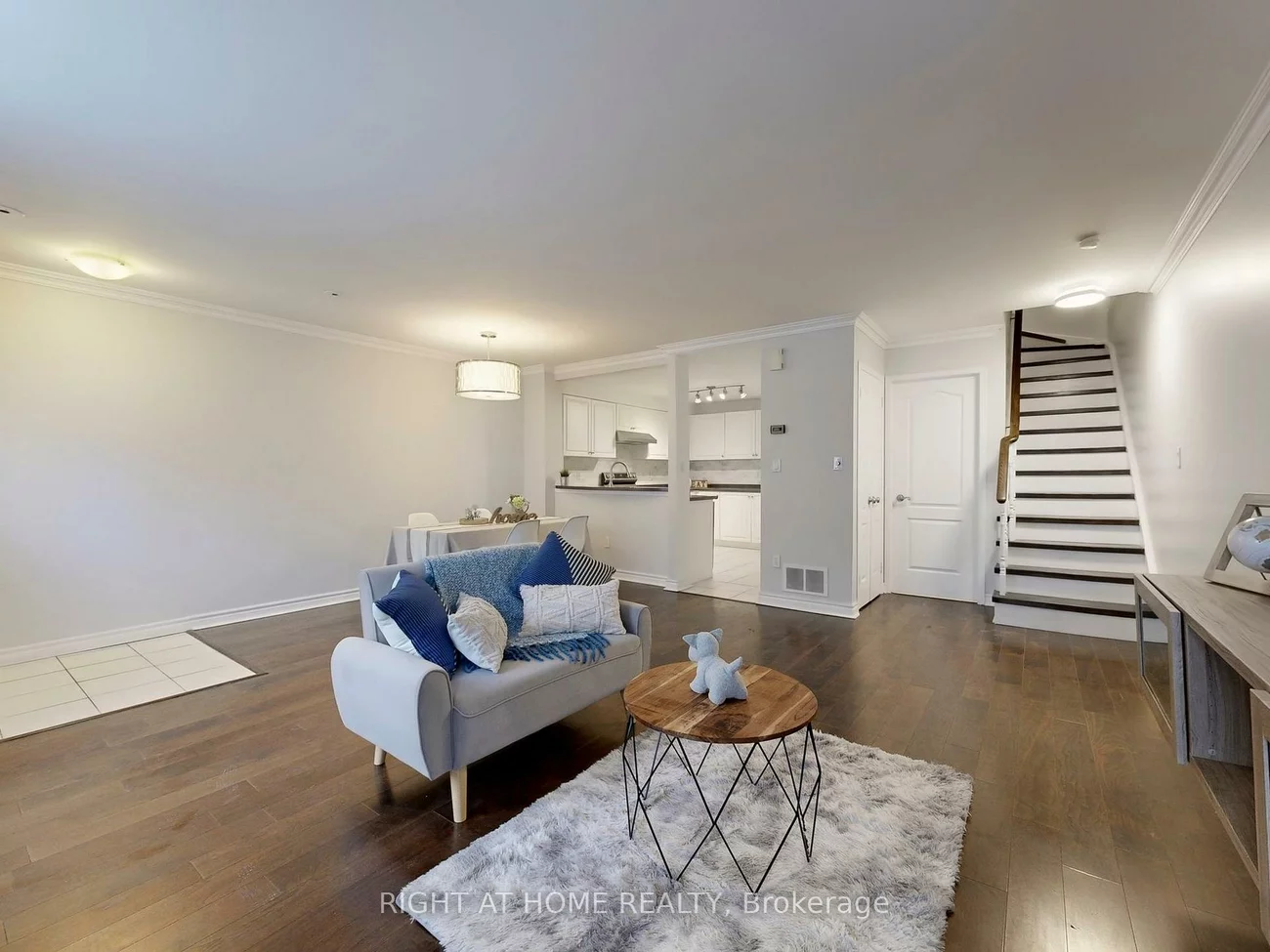 108, Finch, Newtonbrook West, Toronto