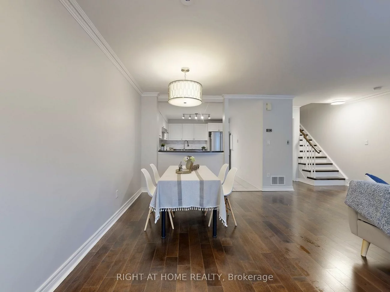 108, Finch, Newtonbrook West, Toronto