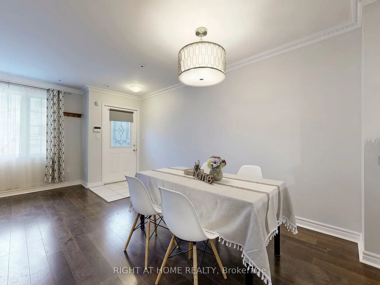 108, Finch, Newtonbrook West, Toronto