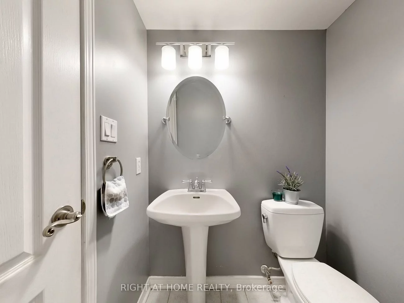 108, Finch, Newtonbrook West, Toronto