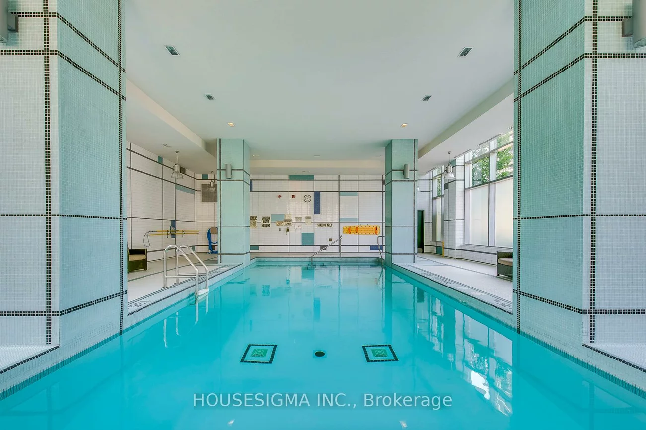 17, Anndale, Willowdale East, Toronto