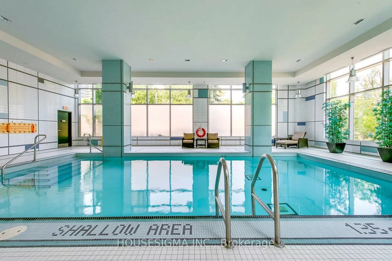 17, Anndale, Willowdale East, Toronto