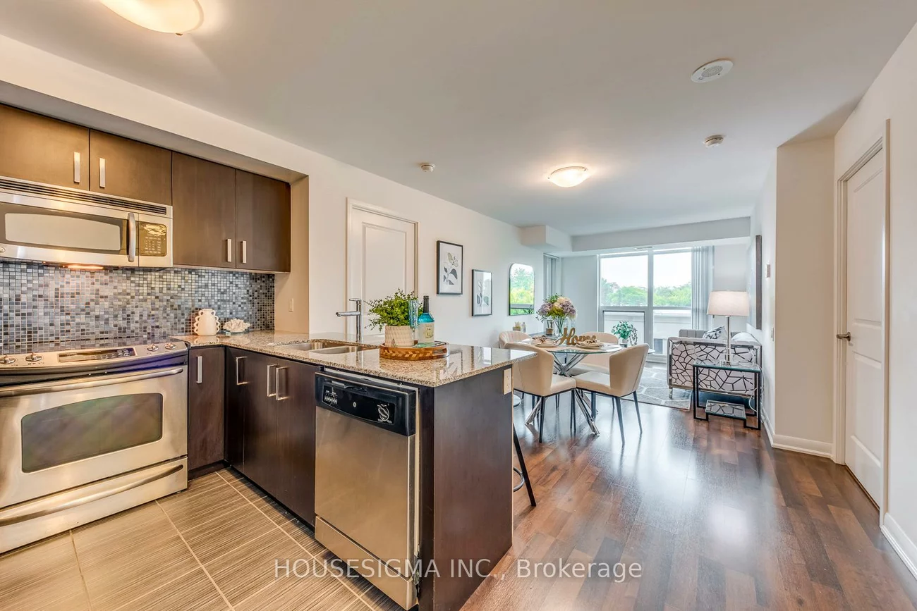 17, Anndale, Willowdale East, Toronto