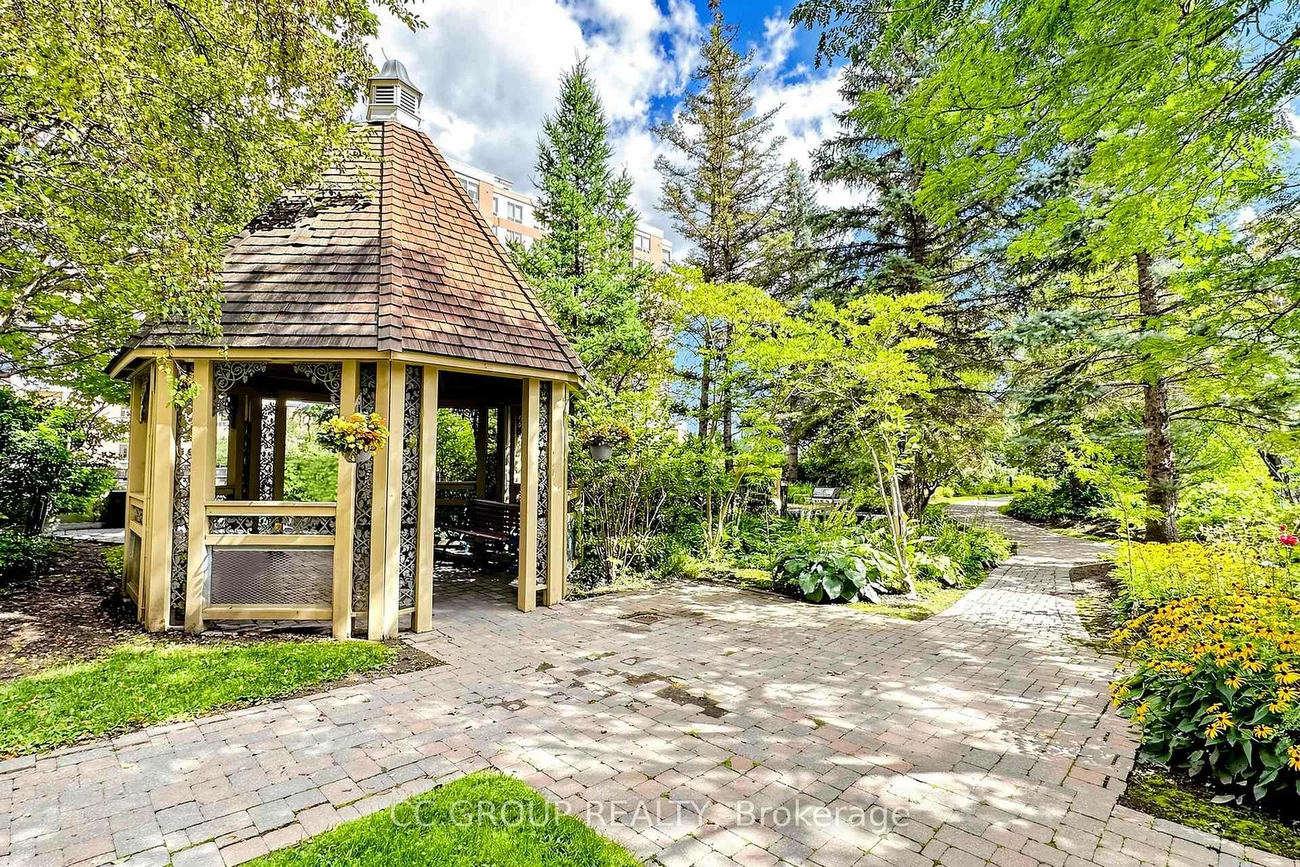 15, Northtown, Willowdale East, Toronto